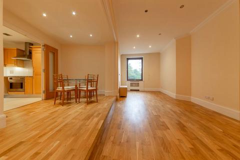 2 bedroom flat for sale, Whitehouse Apartments, London SE1