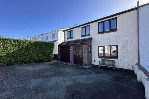 undefined, Stad Ty Croes, Llanfairpwll, Anglesey, LL61