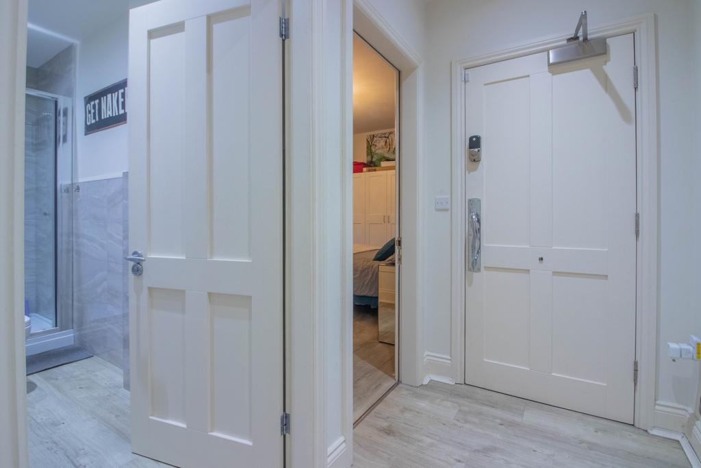 Upstairs Flat-8