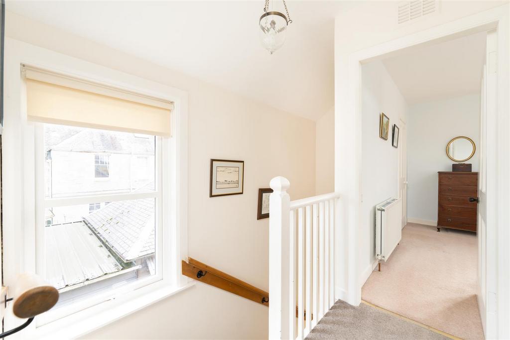 14 victoria place-14.jpg