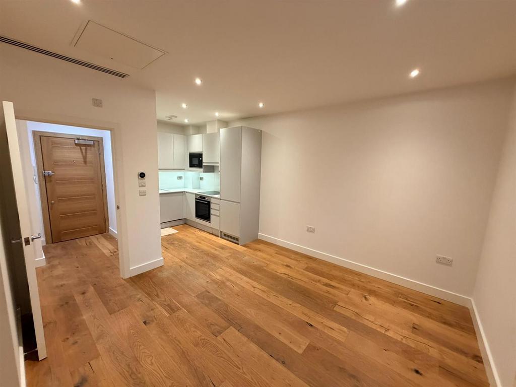 Vista Court Flat 41  ll.jpeg