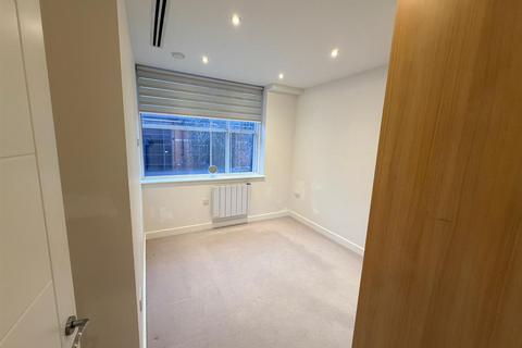undefined, Vista Court, Nobel Drive, Hayes and Harlington, Hillingdon