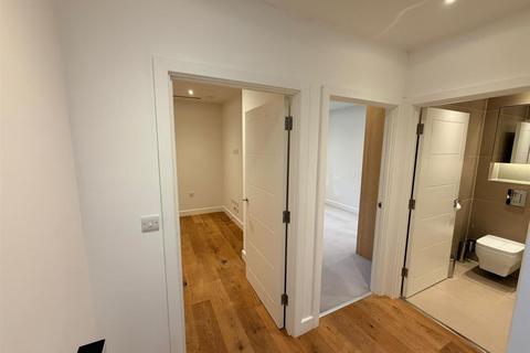 undefined, Vista Court, Nobel Drive, Hayes and Harlington, Hillingdon