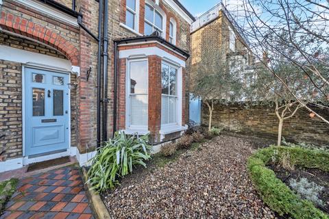 3 bedroom semi-detached house for sale, Dinsdale Road, London, SE3