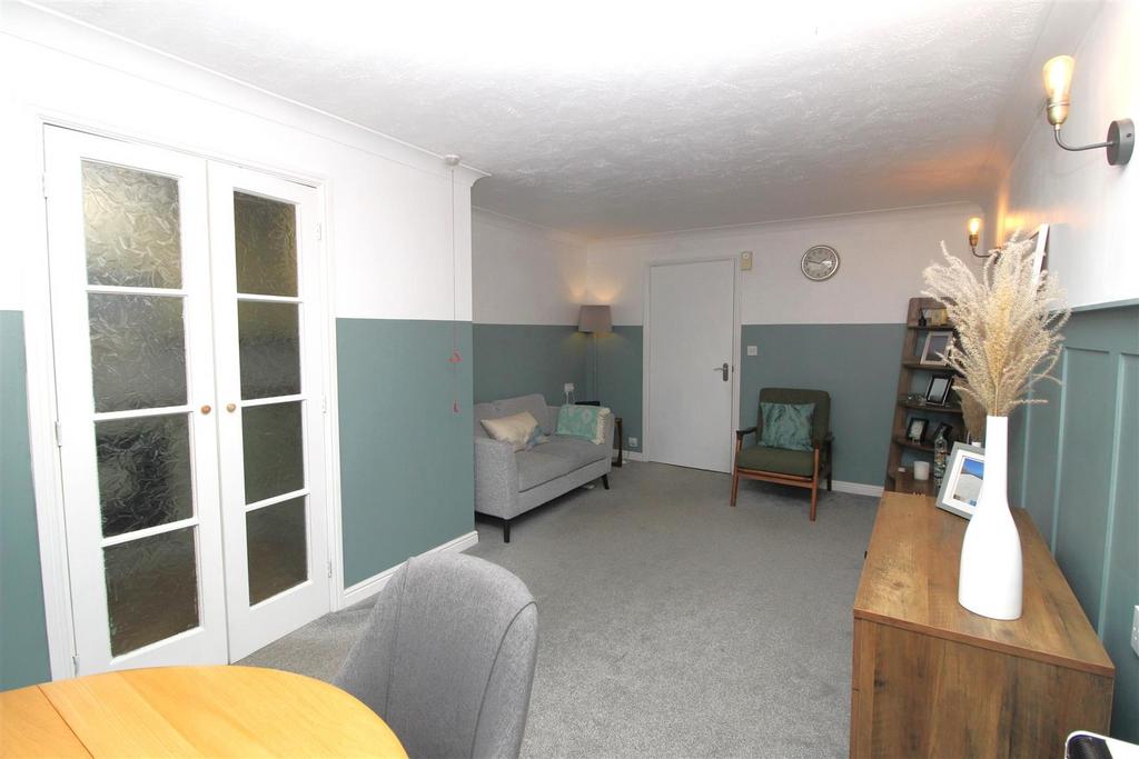 Living/Dining Room