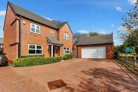 4 bedroom detached house for sale, Lilac Avenue, Lower Quinton