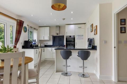 4 bedroom detached house for sale, Lilac Avenue, Lower Quinton