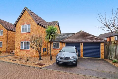 Gordian Way, Stevenage, Hertfordshire, SG2