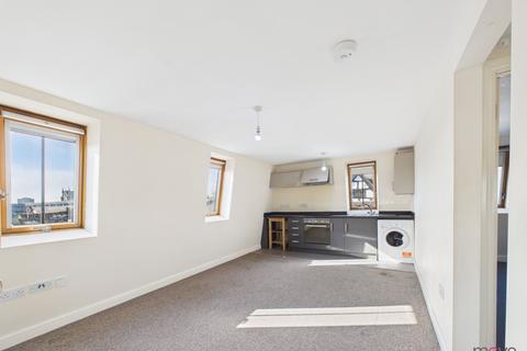 undefined, Nashs Passage, Worcester WR1