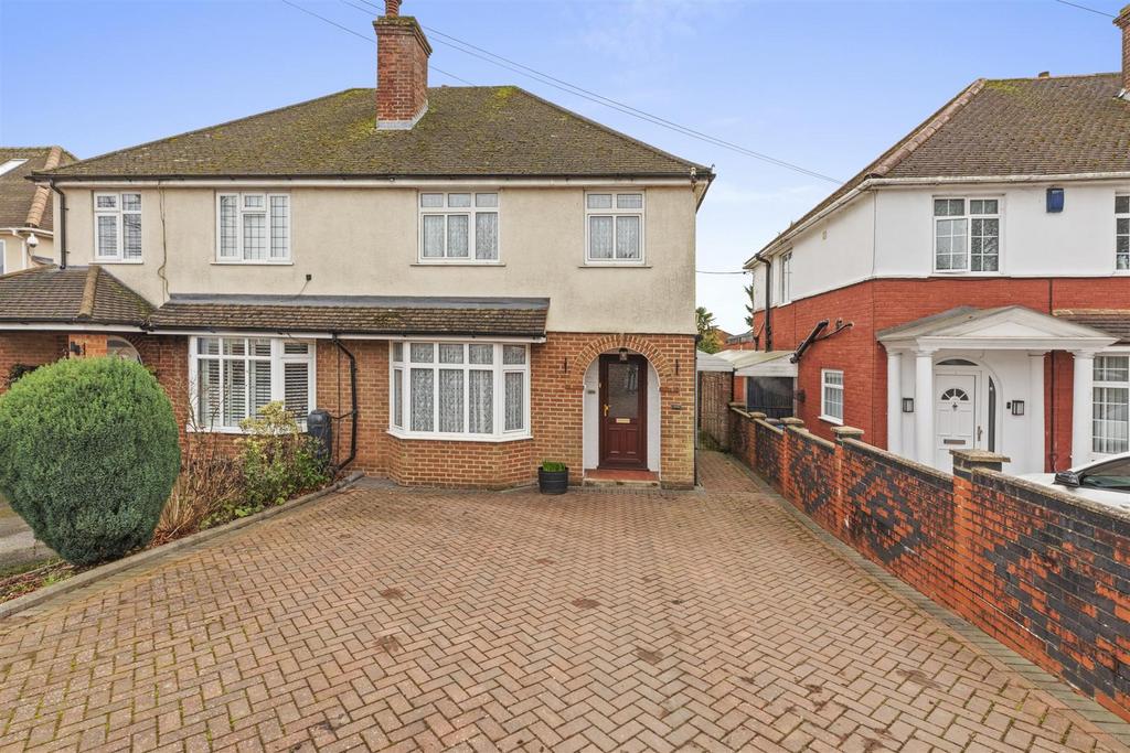125 Cressex Rd, HP12 4 PZ-14.jpg