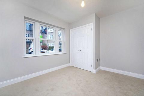 1 bedroom apartment to rent, Capel Court, Watford WD17