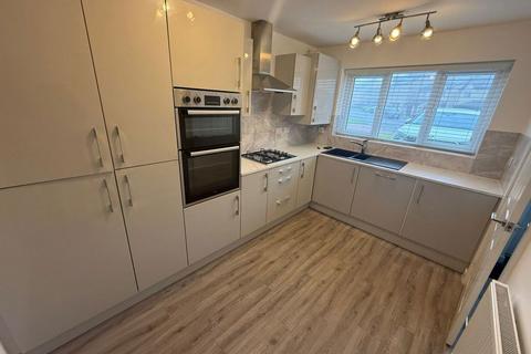 3 bedroom house to rent, Middleton DL2