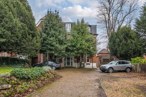2 bedroom apartment for sale, Montpelier Road, London