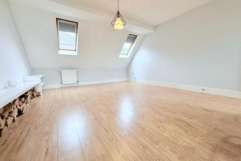 undefined, King Georges Court, Billericay