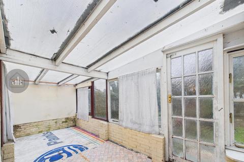 undefined, Furze Close, Thurston,