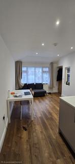 1 bedroom flat to rent, Kingsway, Wembley HA9