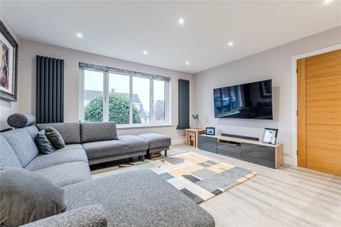 3 bedroom detached house for sale, Hall Park Avenue, Horsforth, Leeds