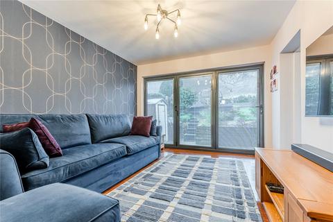 3 bedroom detached house for sale, Hall Park Avenue, Horsforth, Leeds