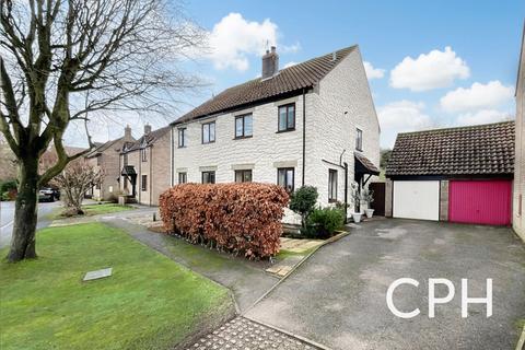 undefined, Dale Close, Burniston, YO13