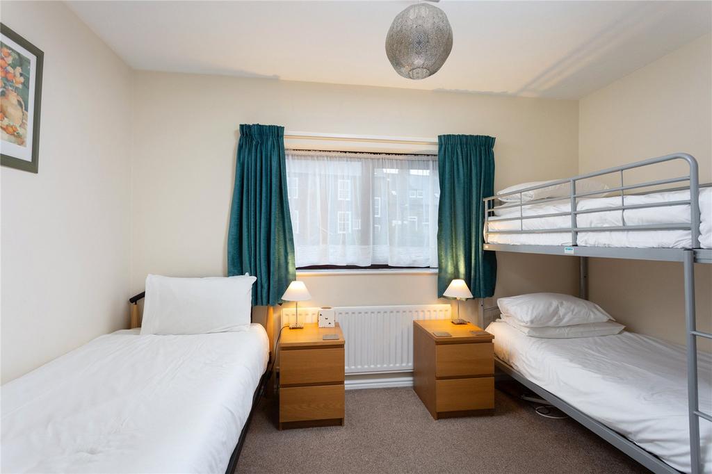 Photos