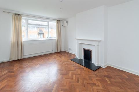 2 bedroom flat for sale, Heronsgate, Edgware, HA8