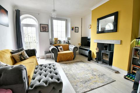 2 bedroom terraced house for sale, South View, Mayfield, DE6