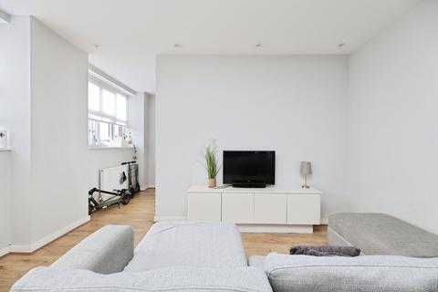 2 bedroom apartment for sale, 400 Whippendell Road, Watford, WD18