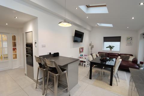 undefined, Longston Avenue, Cullercoats, Tyne & Wear, NE30 3NG