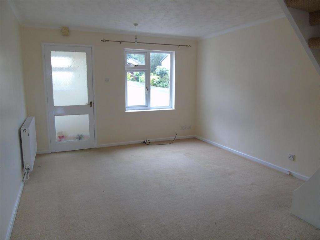 Living Room.JPG