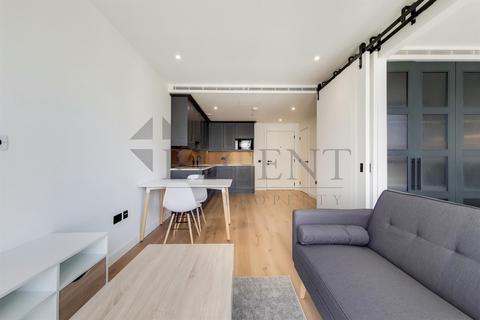 undefined, Emery Wharf, Emery Way, E1W