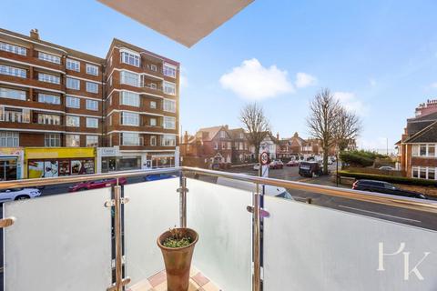 1 bedroom flat for sale, Princes Avenue, Hove