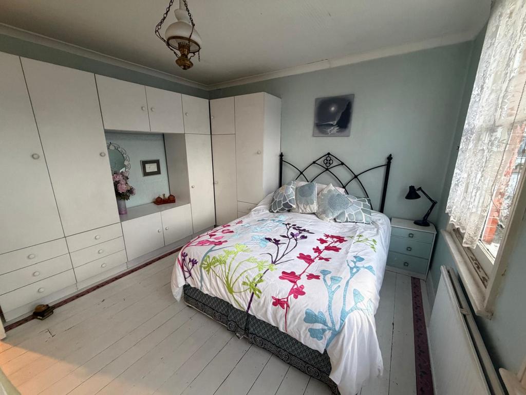 Bed 1