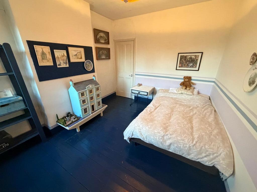 Bed 2