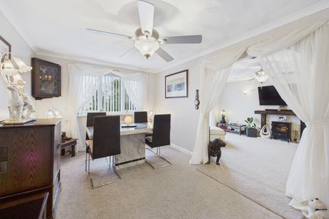 3 bedroom detached house for sale, Begelly, Kilgetty, SA68