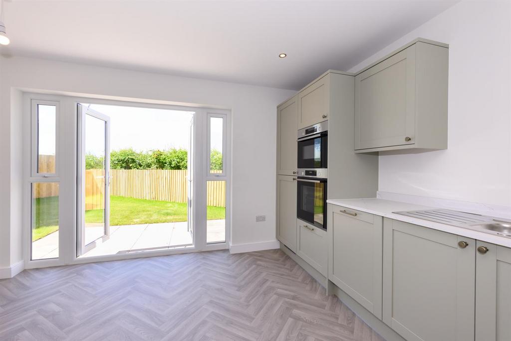 Example Kitchen/Dining Room – Washington Homes
