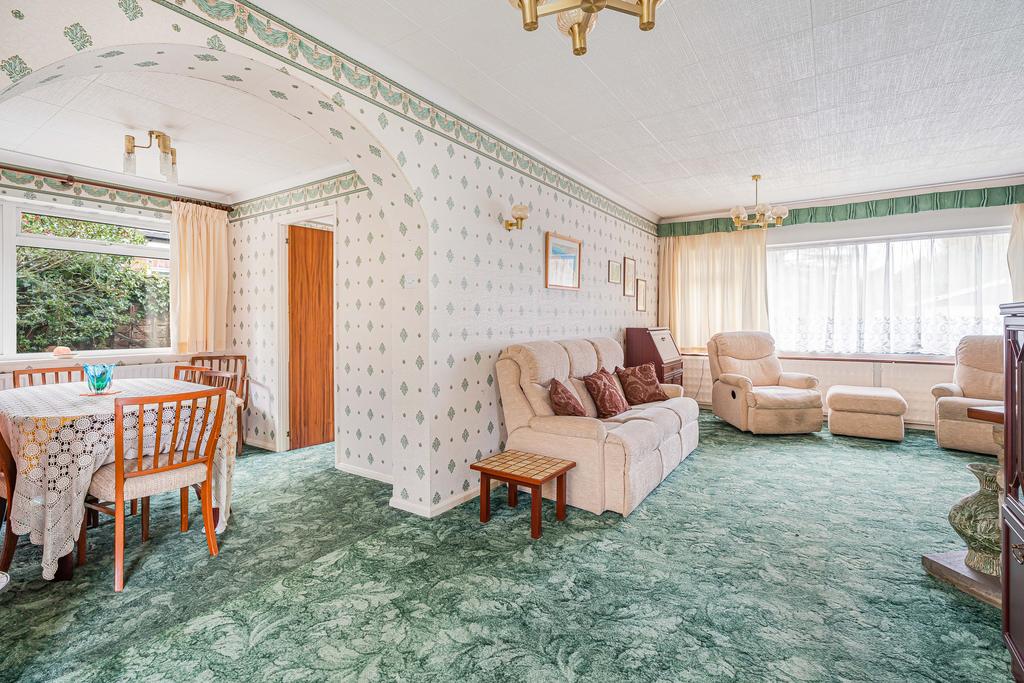 Living/Dining Room