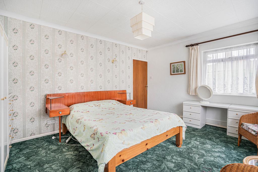 Principal bedroom