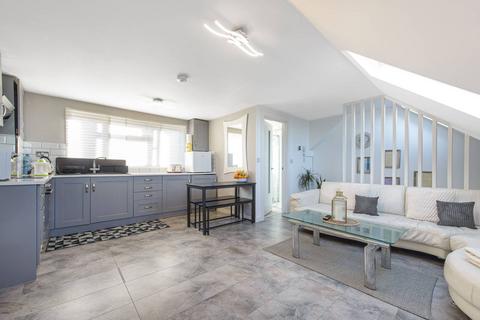 1 bedroom flat for sale, Barford Close, Temple Fortune, London, NW4