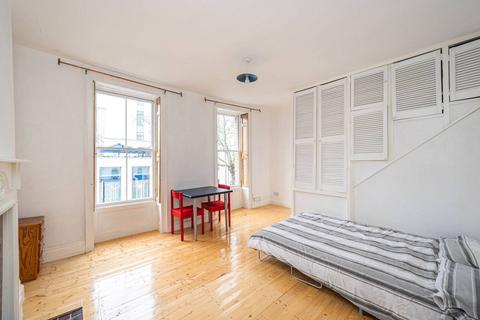 Studio to rent, Mornington Crescent, Mornington Crescent, London, NW1