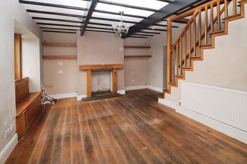 6 bedroom end of terrace house for sale, Ballroyd Lane, Longwood, West Yorkshire HD3