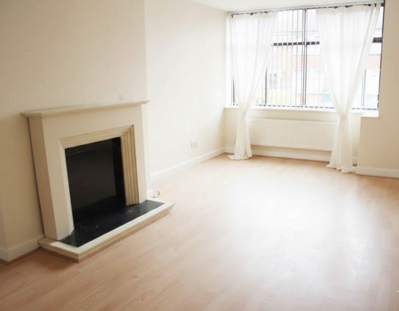 Living room.JPG