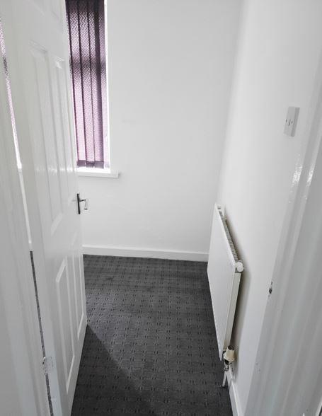 Bed entrance one with heating.JPG