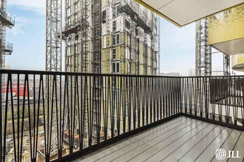 1 bedroom apartment for sale, Cascade Way London W12