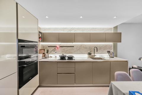 1 bedroom apartment for sale, Cascade Way London W12