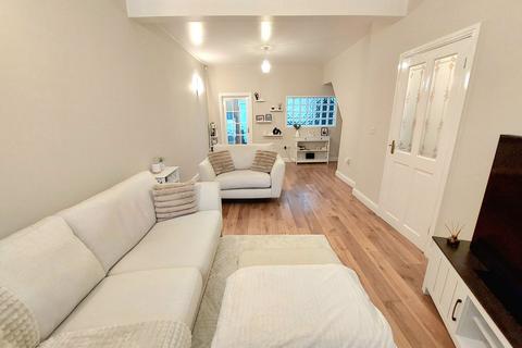 undefined, Lewis Street, Tonypandy, CF40