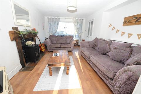 undefined, Peveril Mount, Eccleshill, Bradford