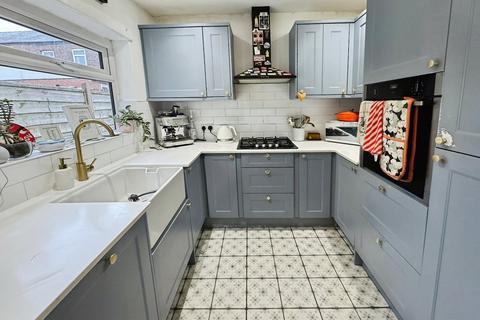 2 bedroom terraced house for sale, Watts Street, Levenshulme, Manchester, M19