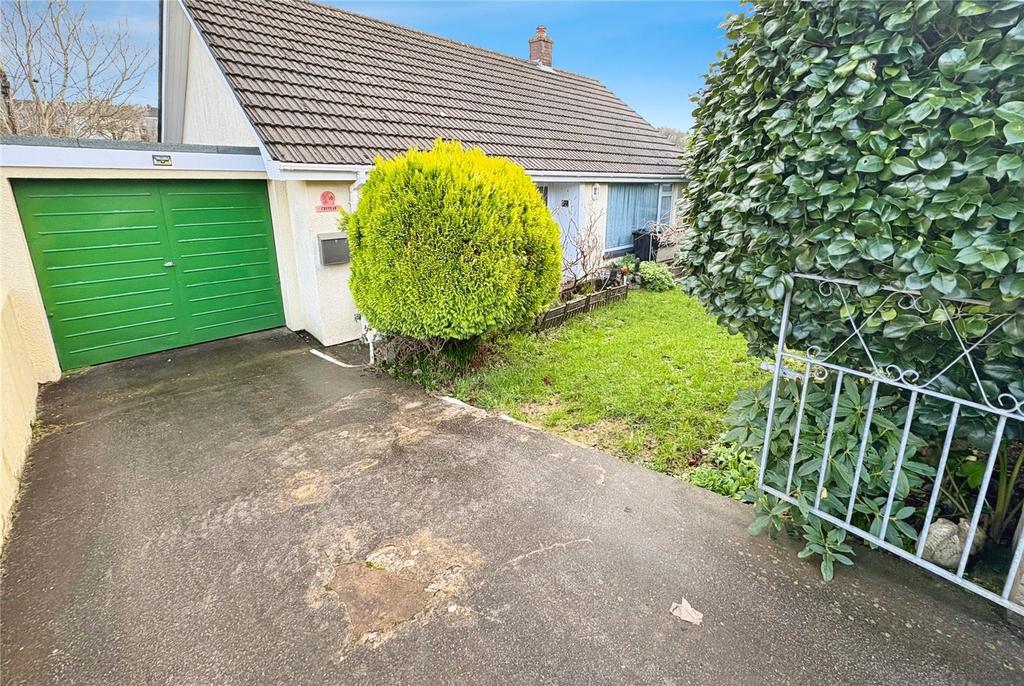Driveway &amp; Garage