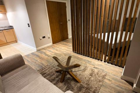 undefined, Taylorson St S, Salford, M5