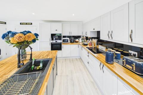 undefined, Slapton, Leighton Buzzard LU7